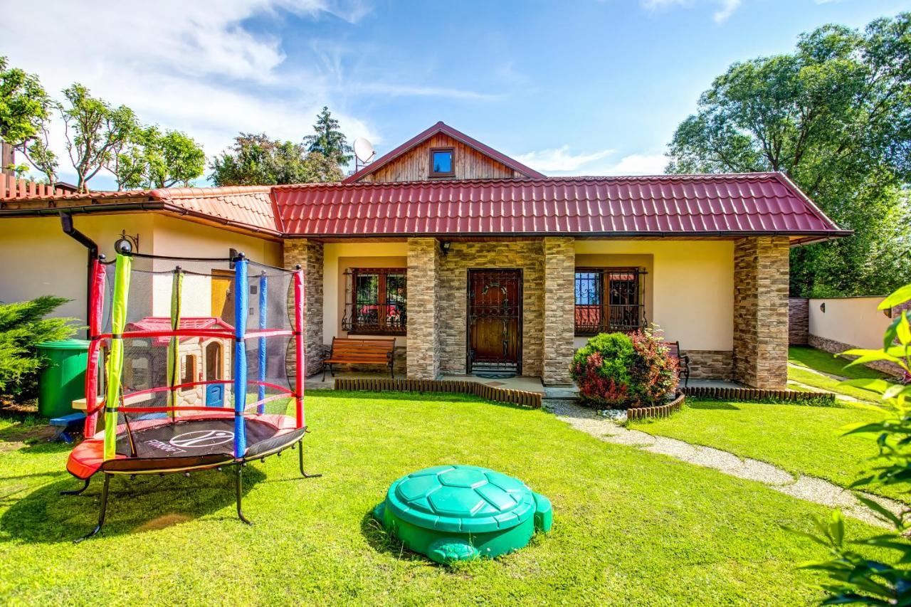 Apartmanovy Dom Cottage Liptovsky Jan Exterior photo