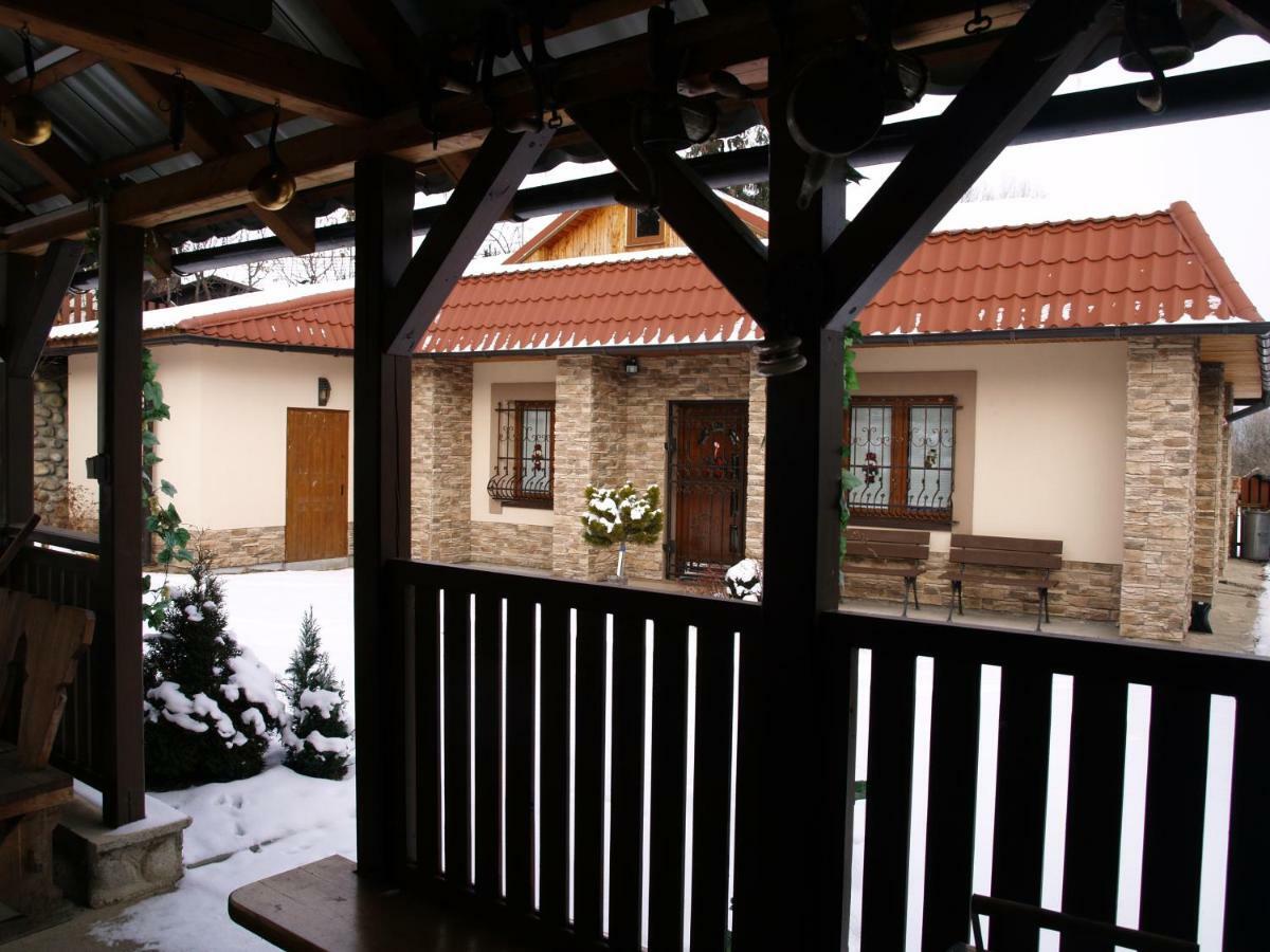 Apartmanovy Dom Cottage Liptovsky Jan Exterior photo